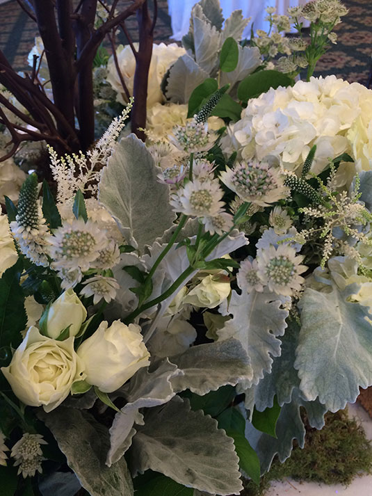 Cream and Silver and Moss: Philadelphia Country Club, Tish Long Wedding Flowers